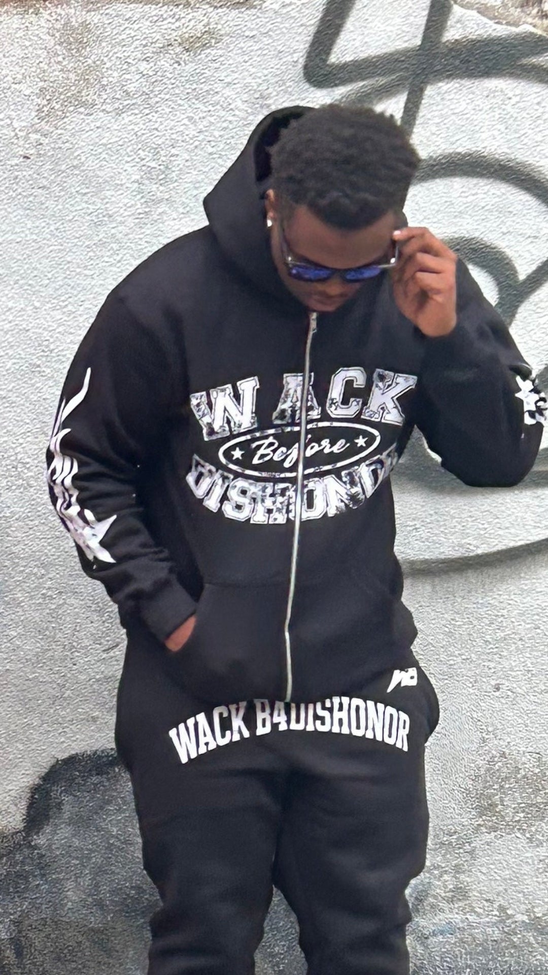 BLACK WBD HOODIE